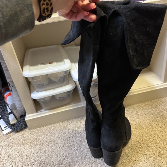 Knee high boots - Picture 5 of 6